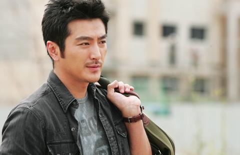 actor Tae-Joon Ryu large photo