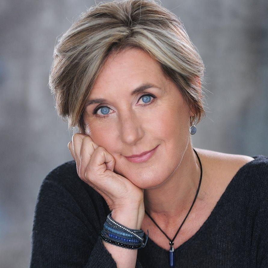 actor Molly Noble large photo