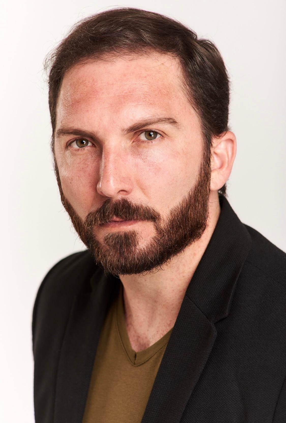 actor Fernando Piloni large photo