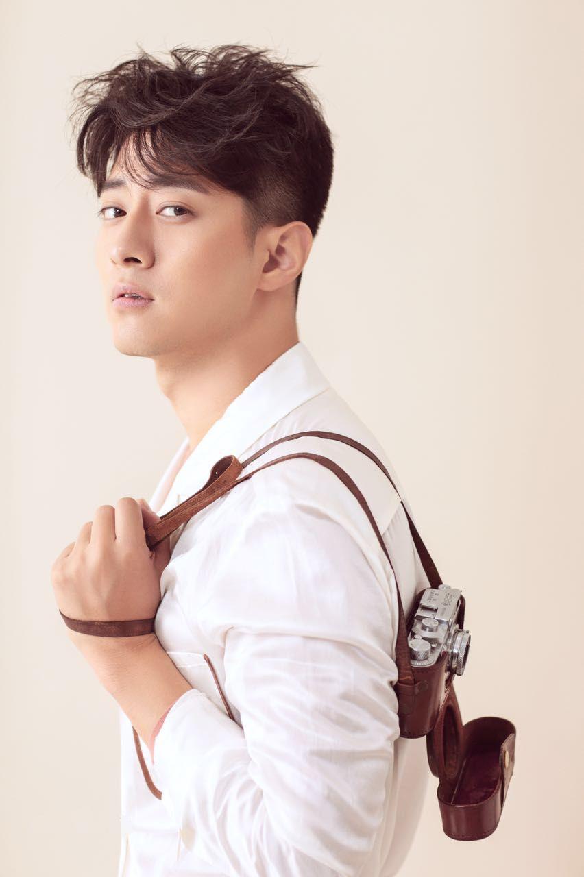 actor Jiahao Guo large photo