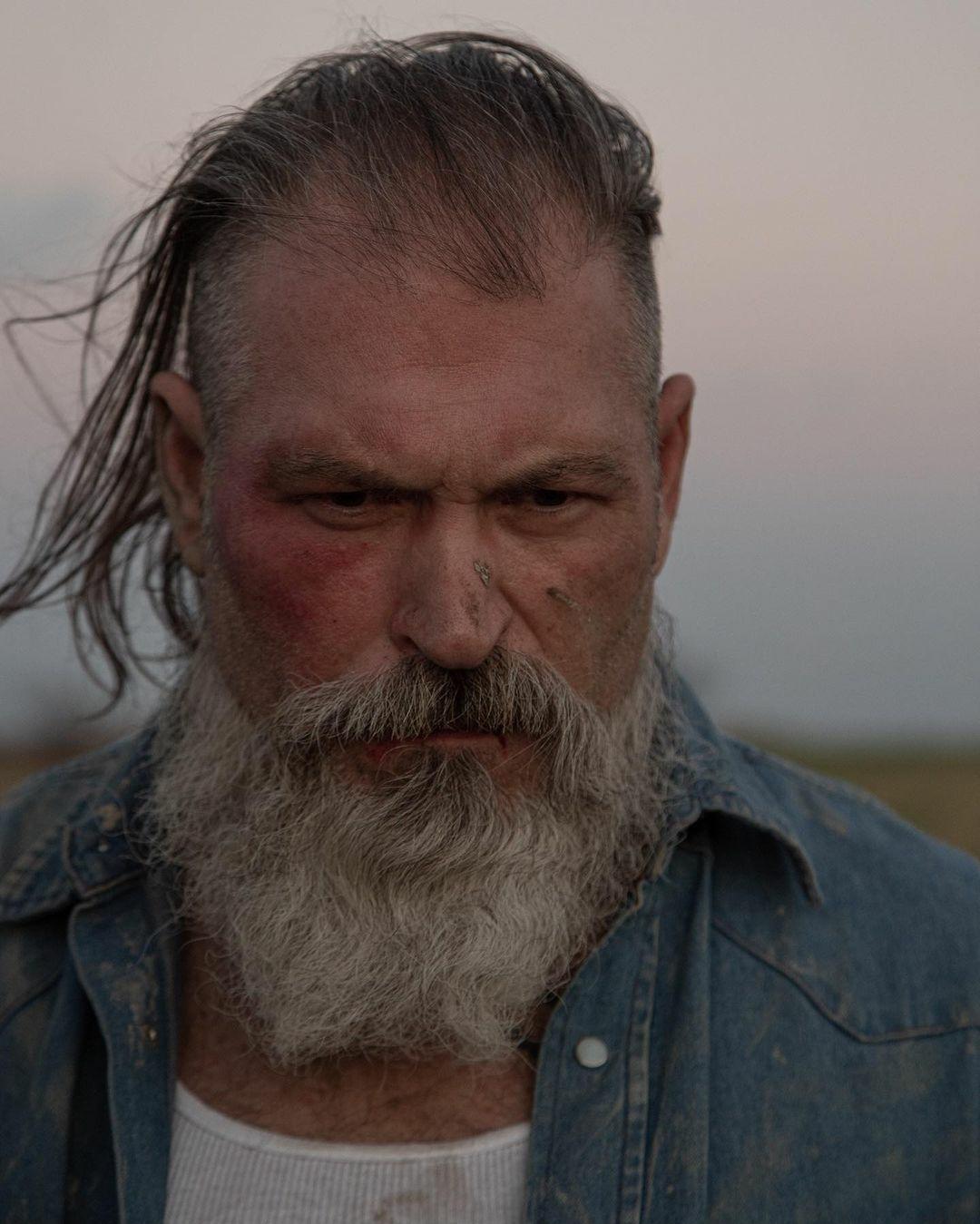 actor Wil Wilson large photo