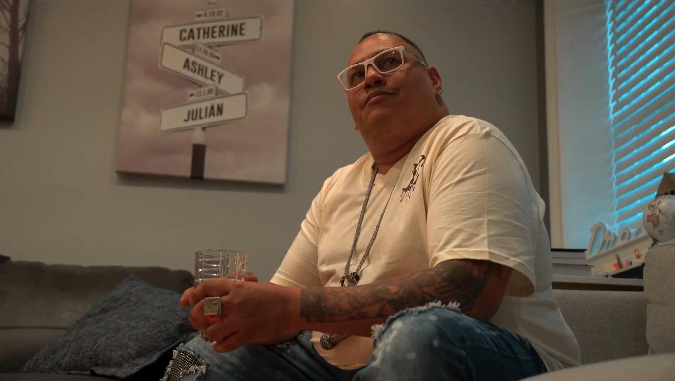 actor Anthony Quinones large photo