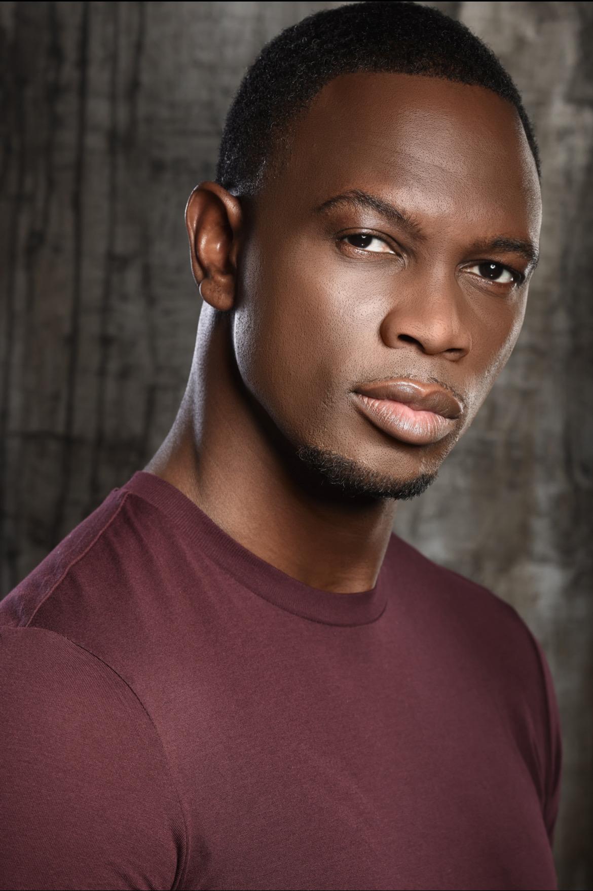 actor Newton Mayenge large photo