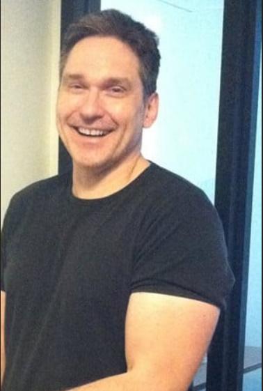 actor Michael Ryan large photo