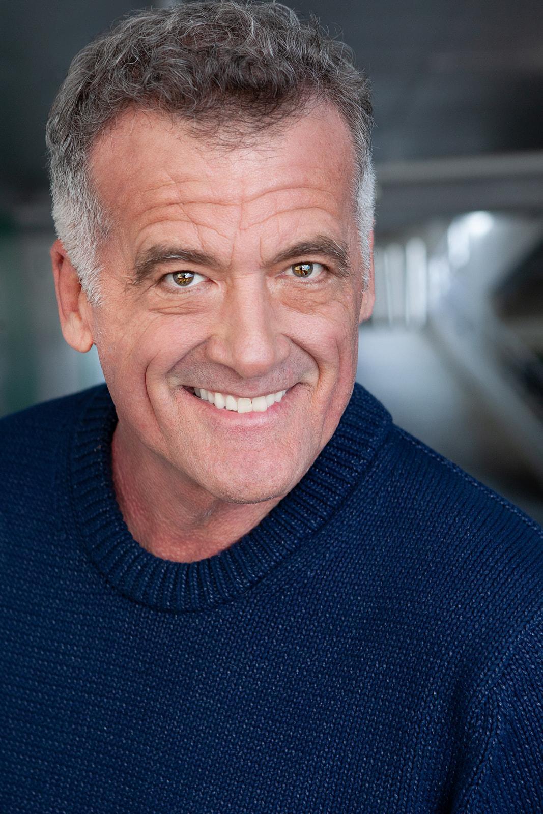 actor Bruce Thomas large photo