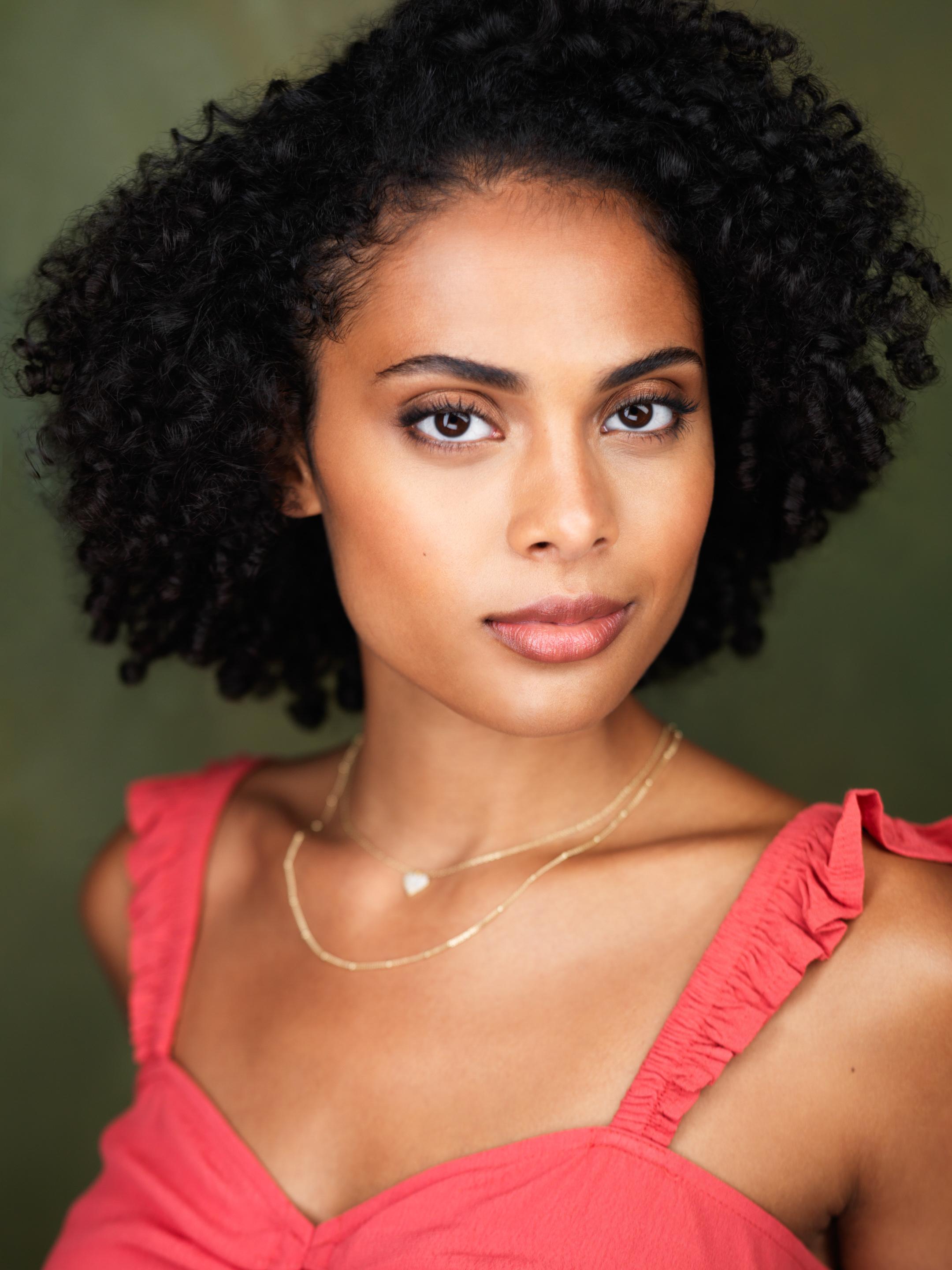 actor Briana Cortesiano large photo