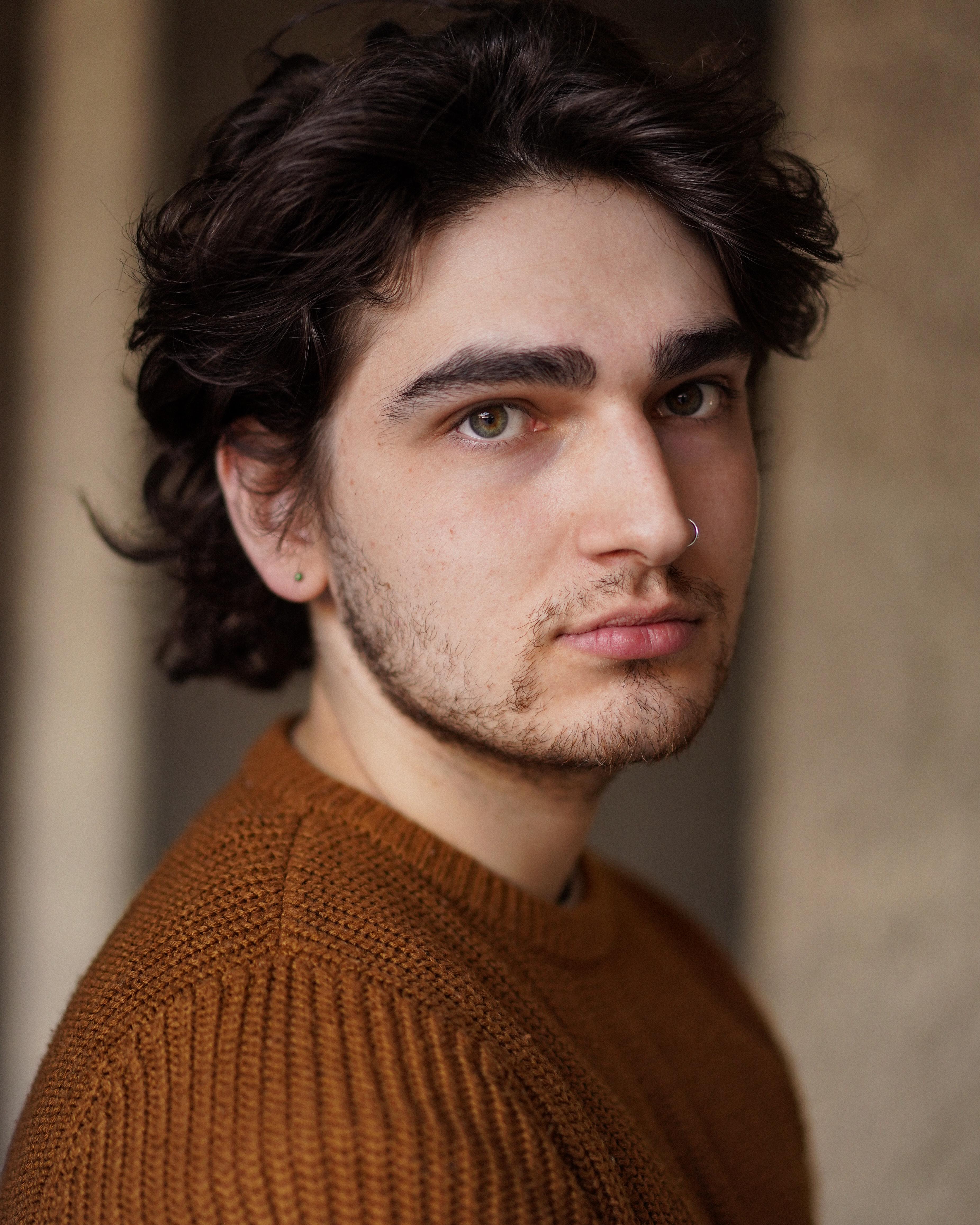 actor Andrew Malik large photo