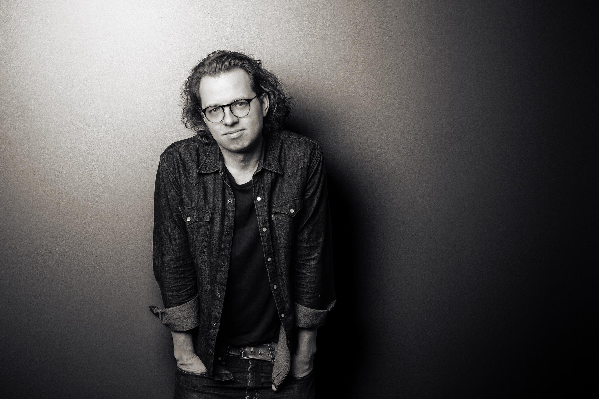 actor Peter Pasyk large photo