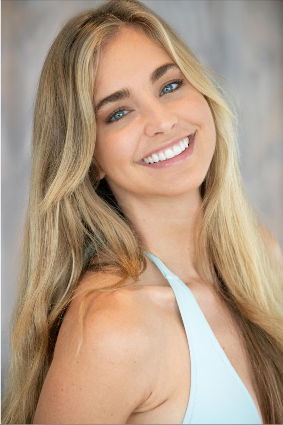 actor Rebecca Stoughton large photo