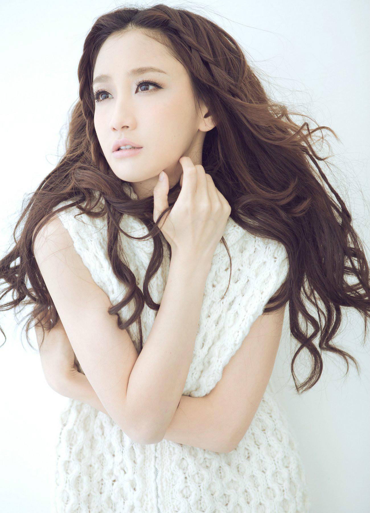 actor Yedda Chen large photo