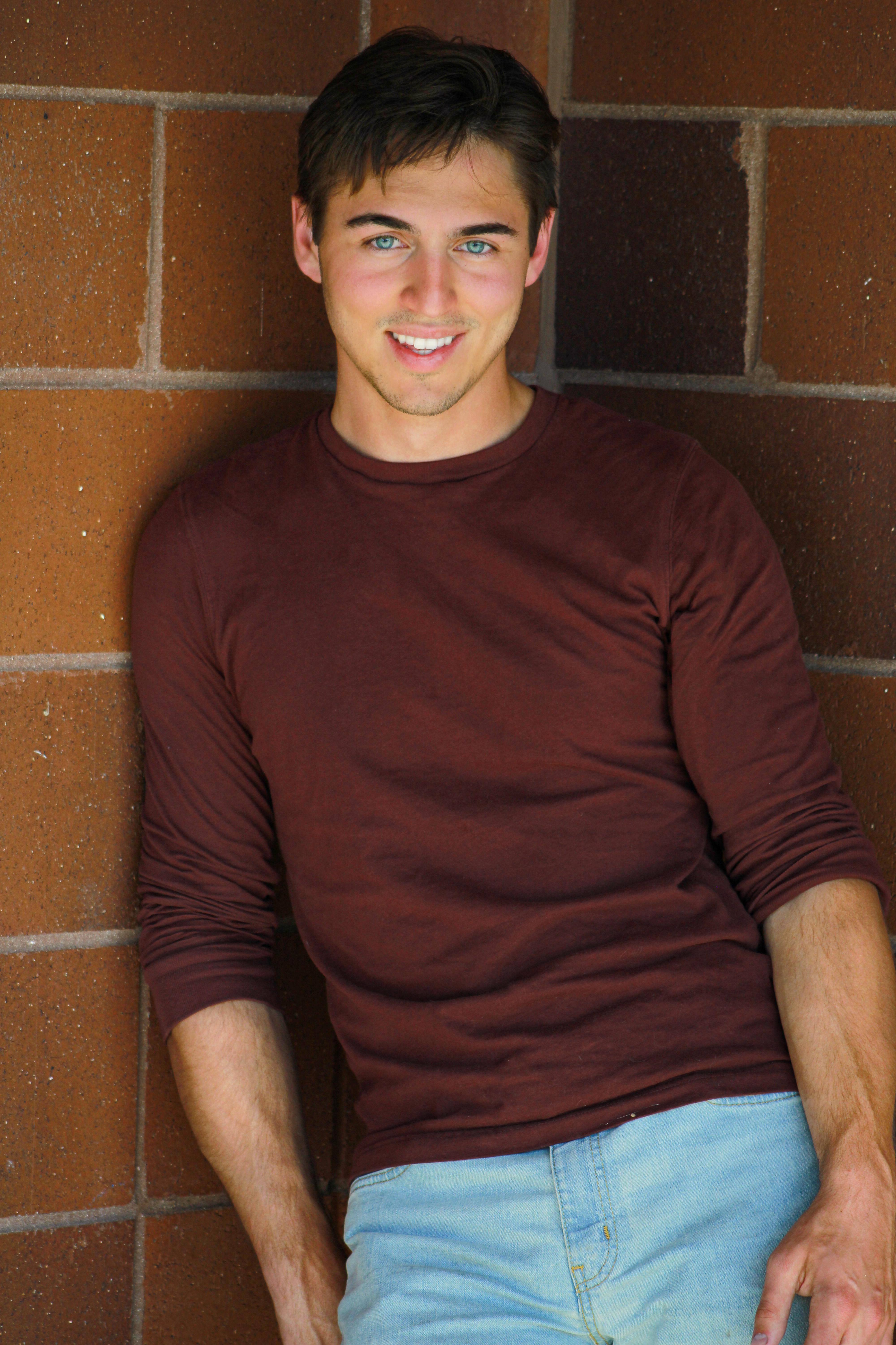 actor George Bruner large photo