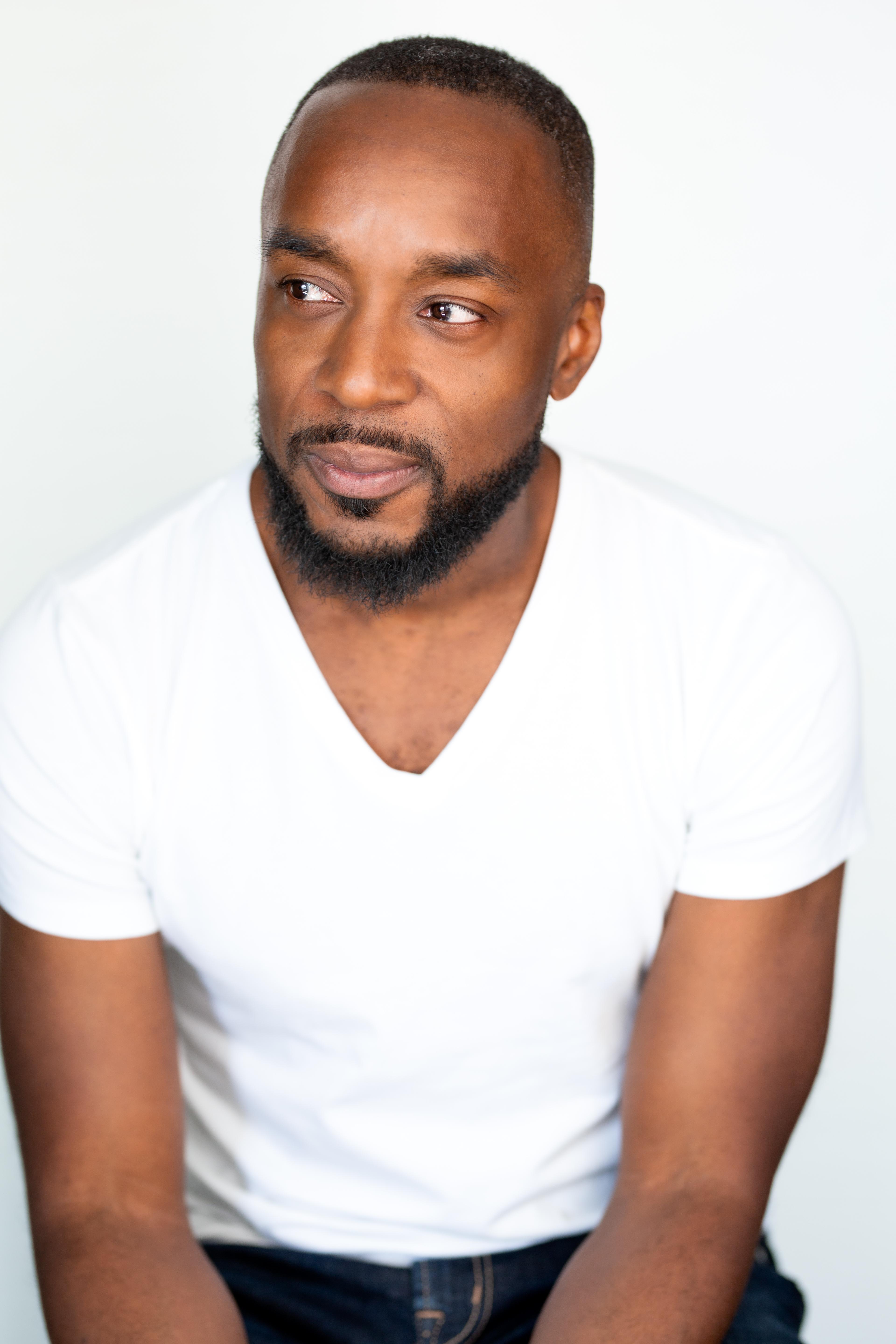 actor Adrian Neblett large photo