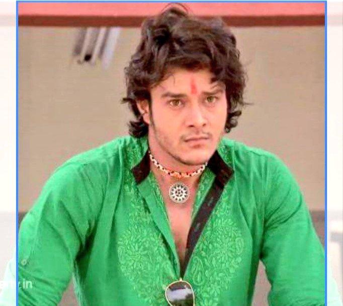 actor Aniruddh Dave large photo