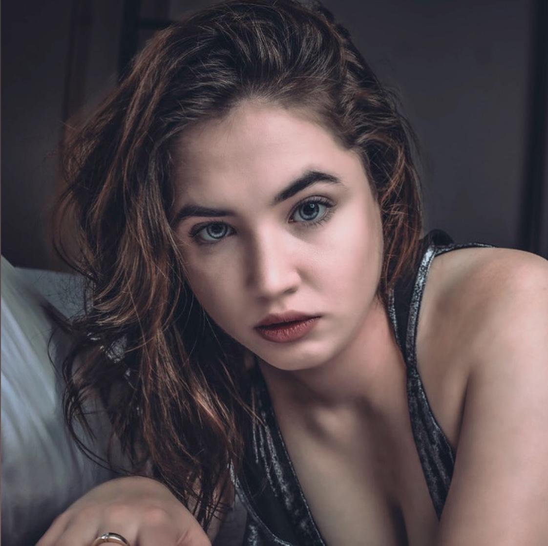 actor Anna Clary large photo