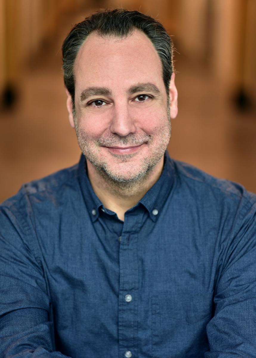 actor Fred Galyean large photo