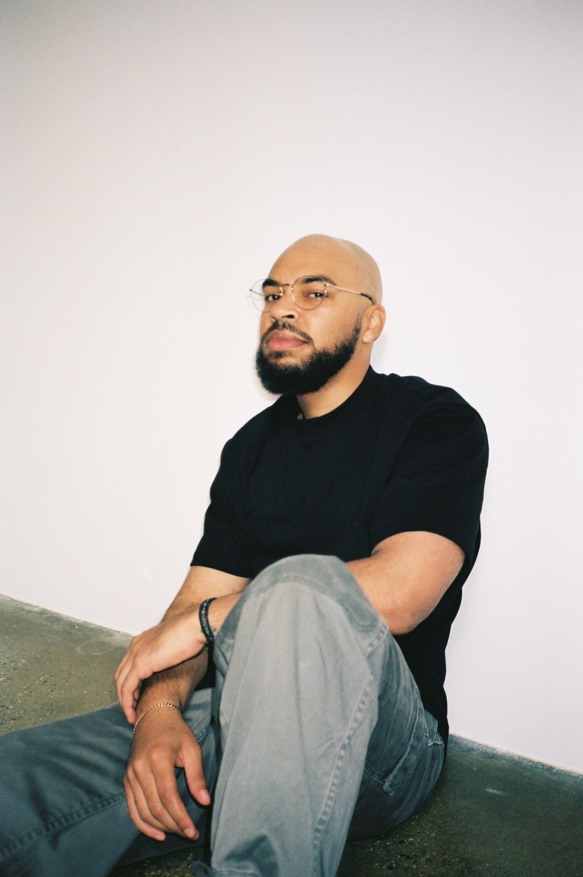 actor Lawrence Lamont large photo