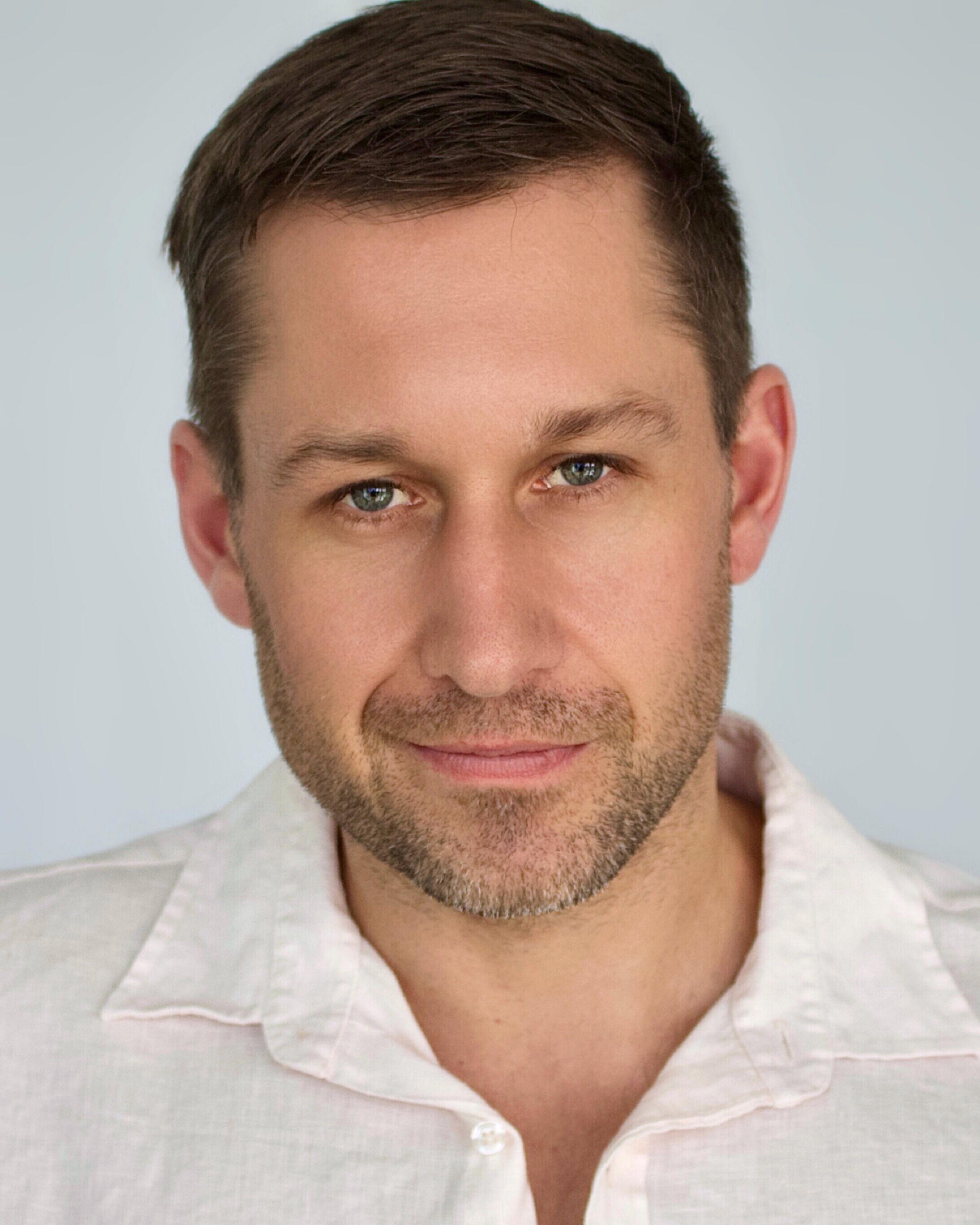 actor Daniel Goodwin large photo