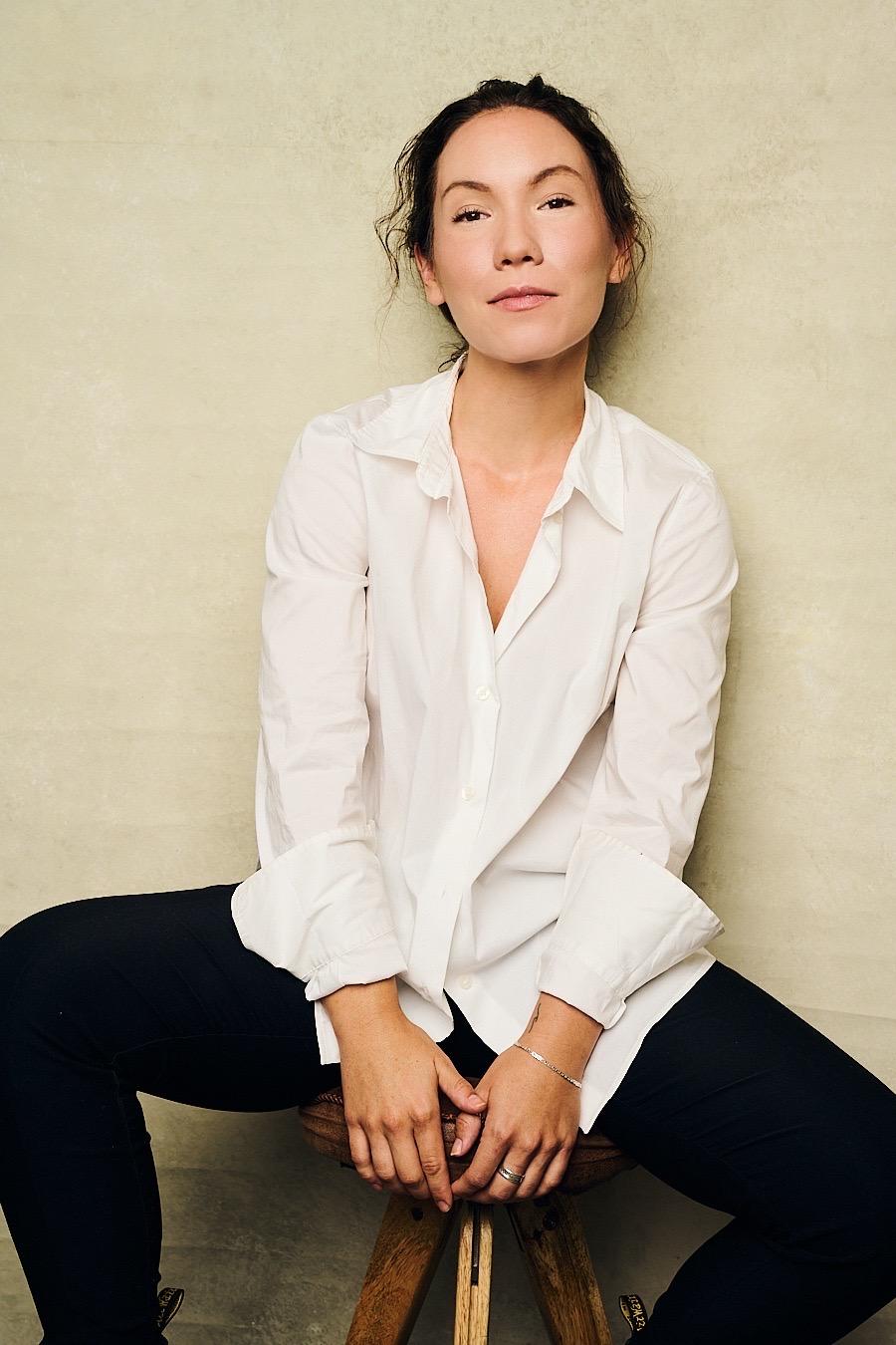 actor Brittney Doiron large photo