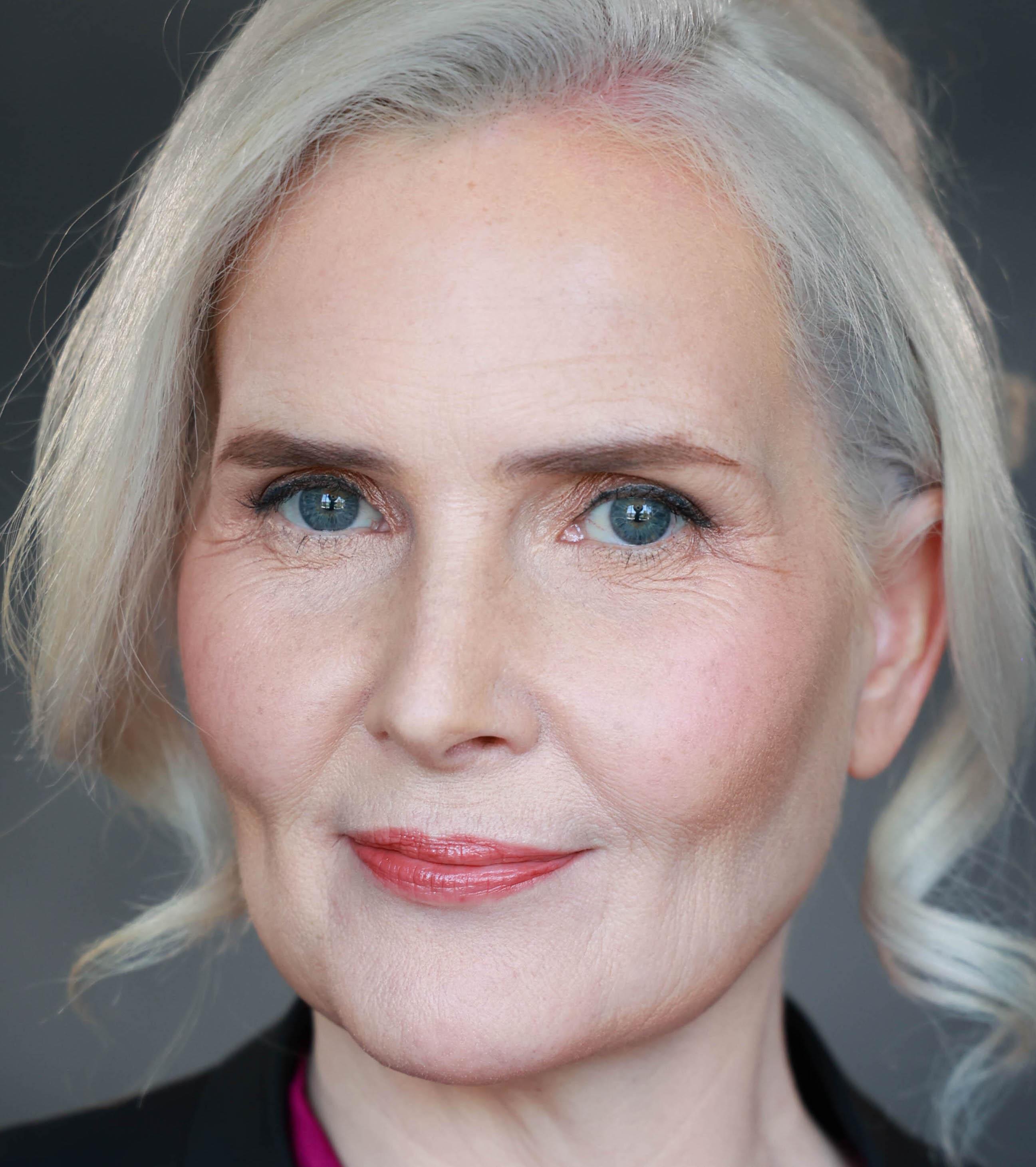 actor Kimberley Kim large photo