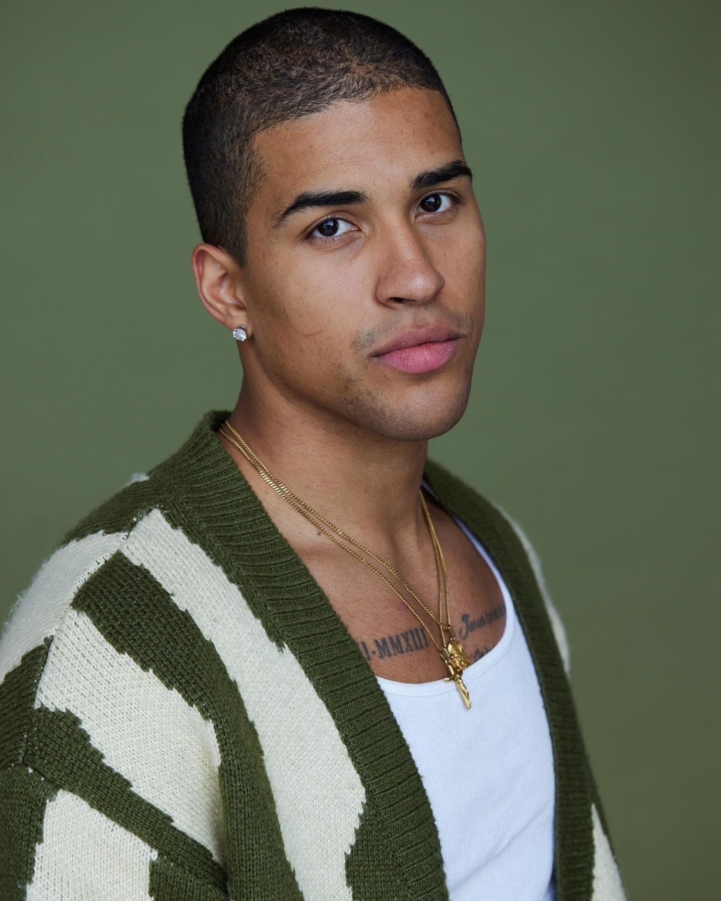 actor Matthew Taylor Zuniga large photo