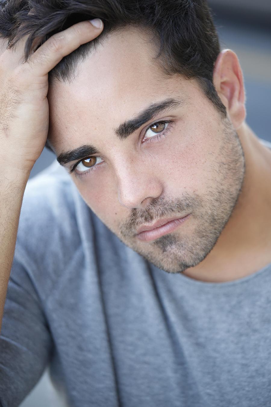 actor Carlos Sanz large photo