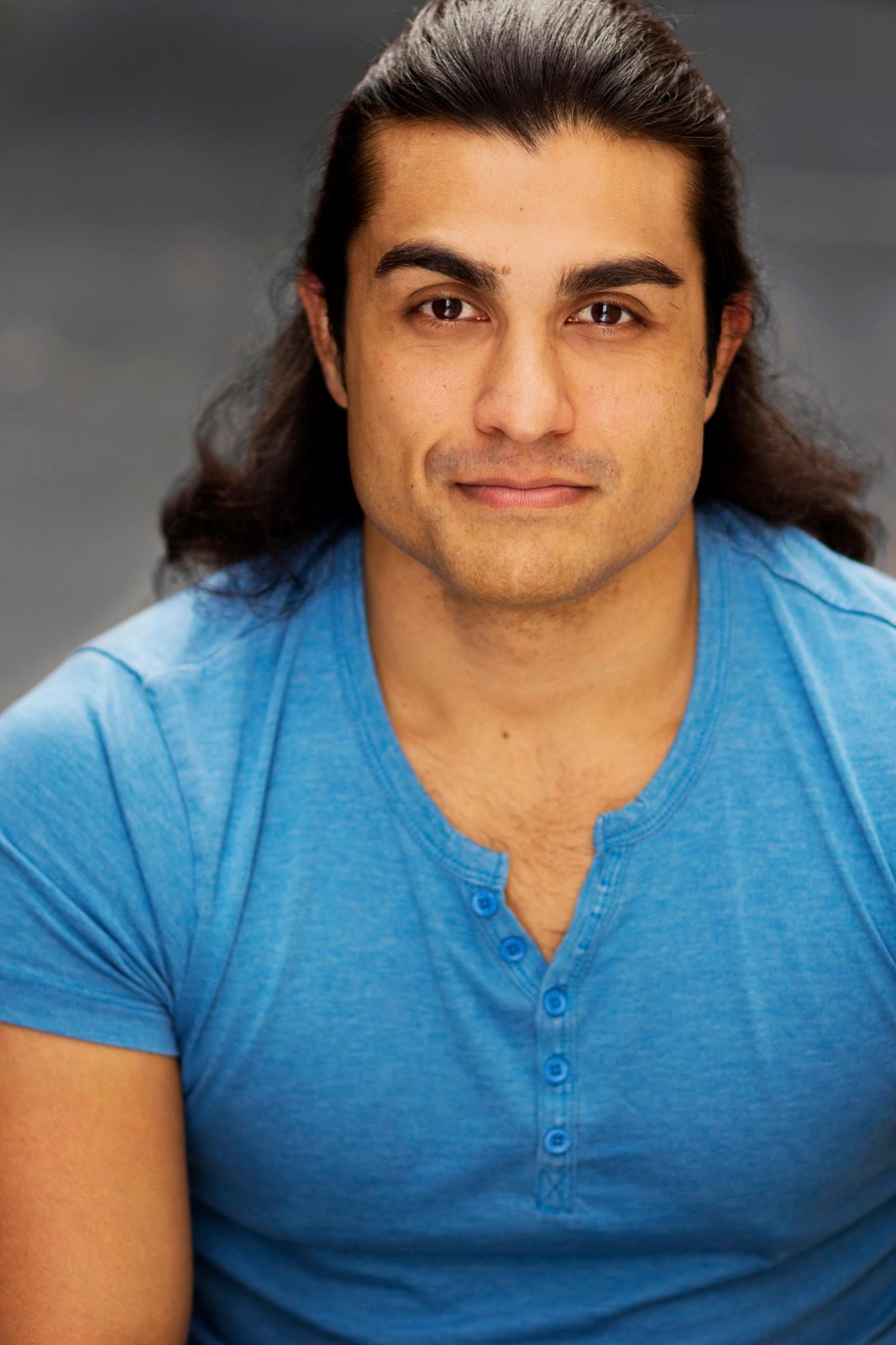 actor Michael Rodrigues large photo