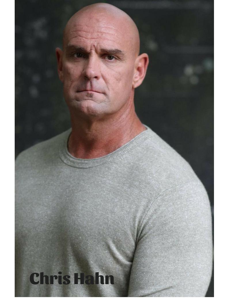 actor Chris Hahn large photo
