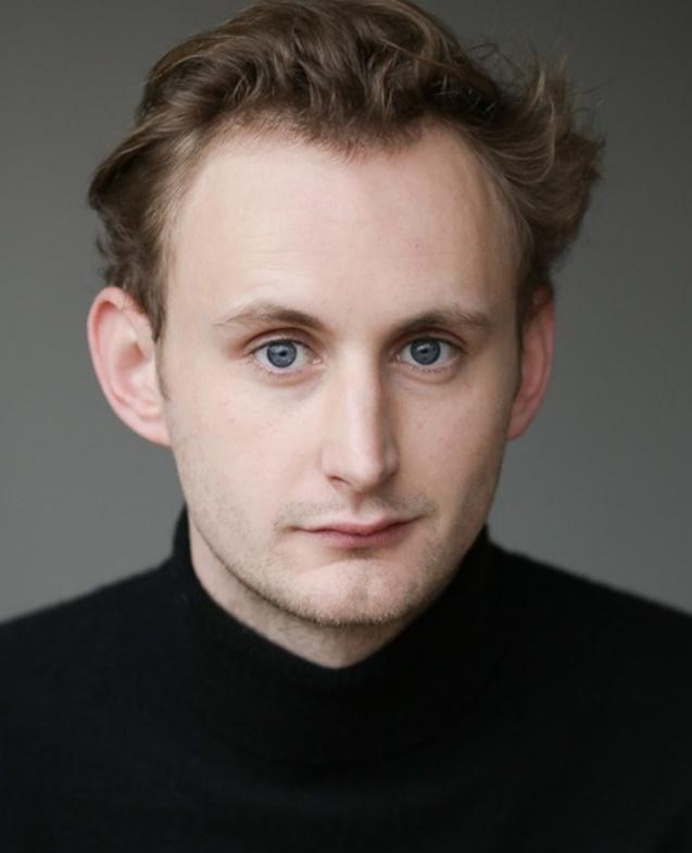 actor Victor Assié large photo