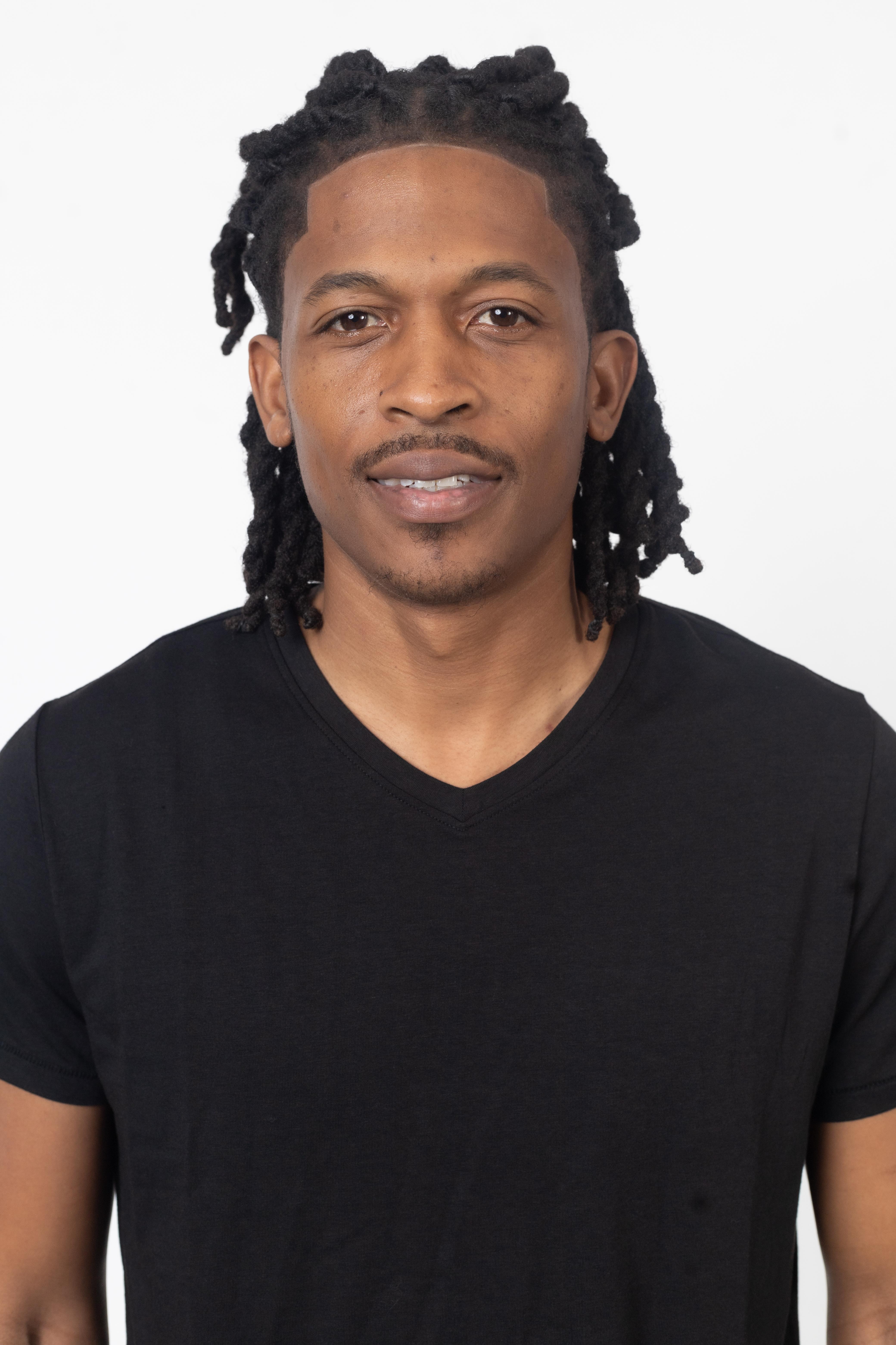 actor Christopher Coolie Thomas large photo