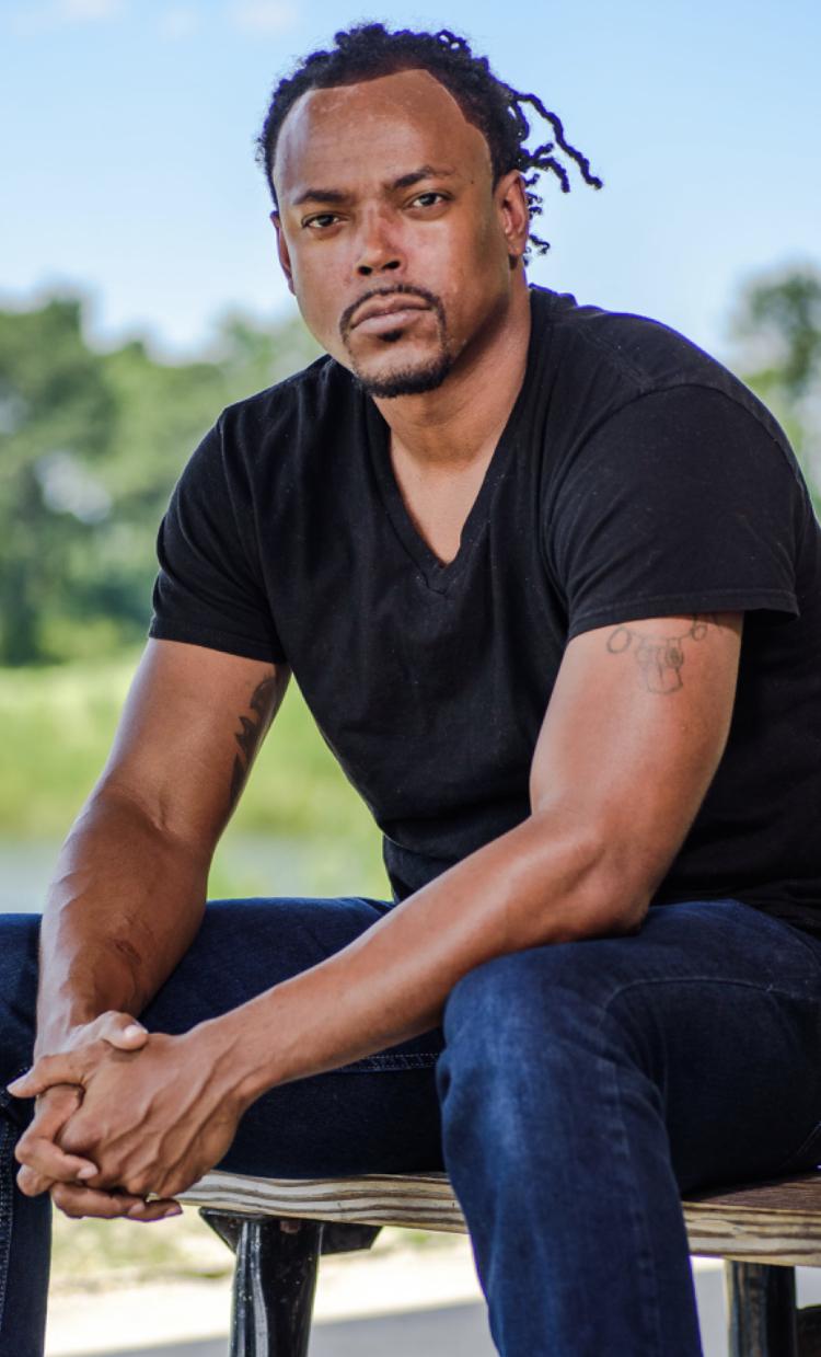 actor Amiri Koronz Thompson large photo