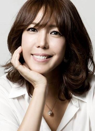 actor Jeon Soo-kyeong large photo