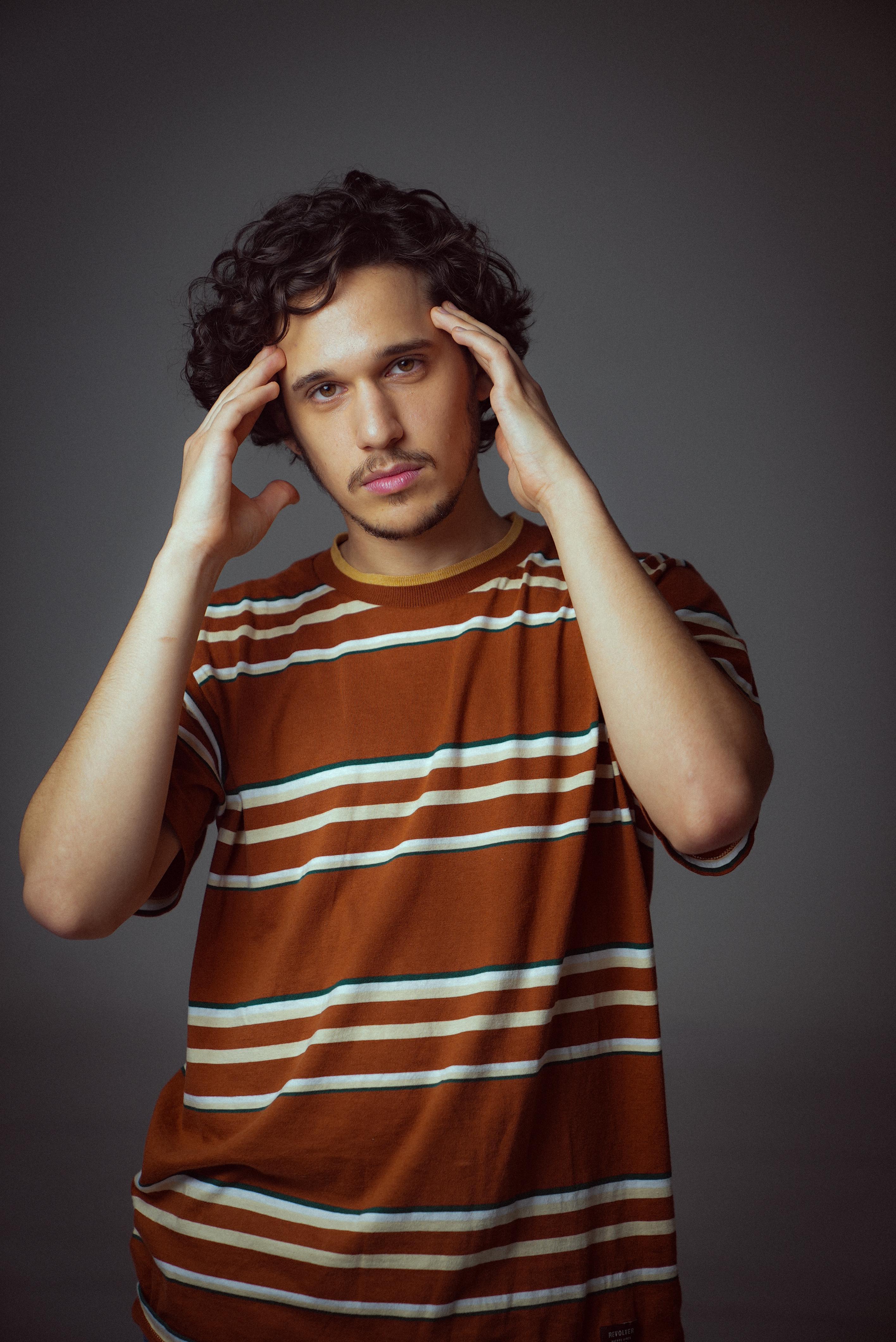 actor Andy Pruss large photo