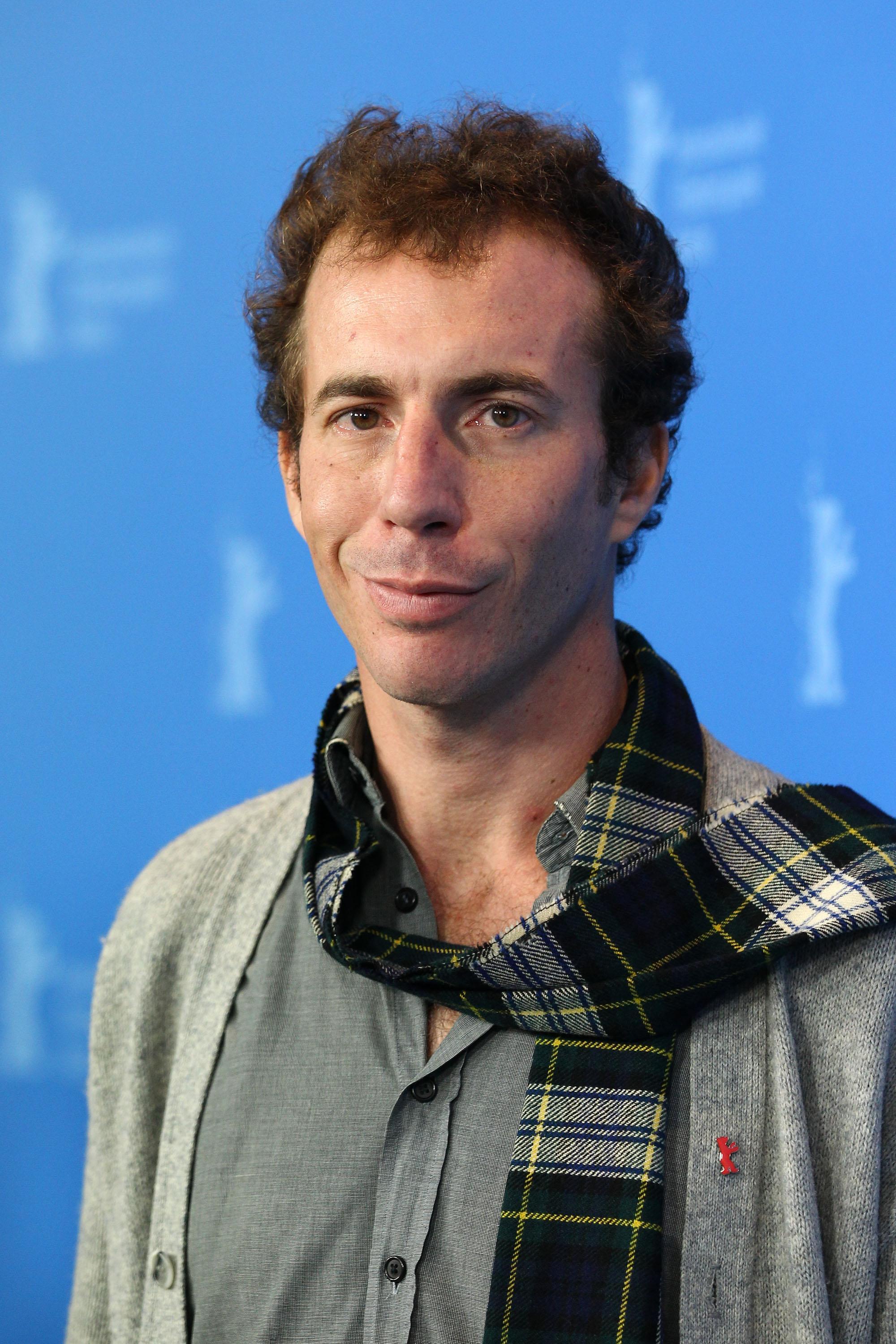 actor Esteban Bigliardi large photo