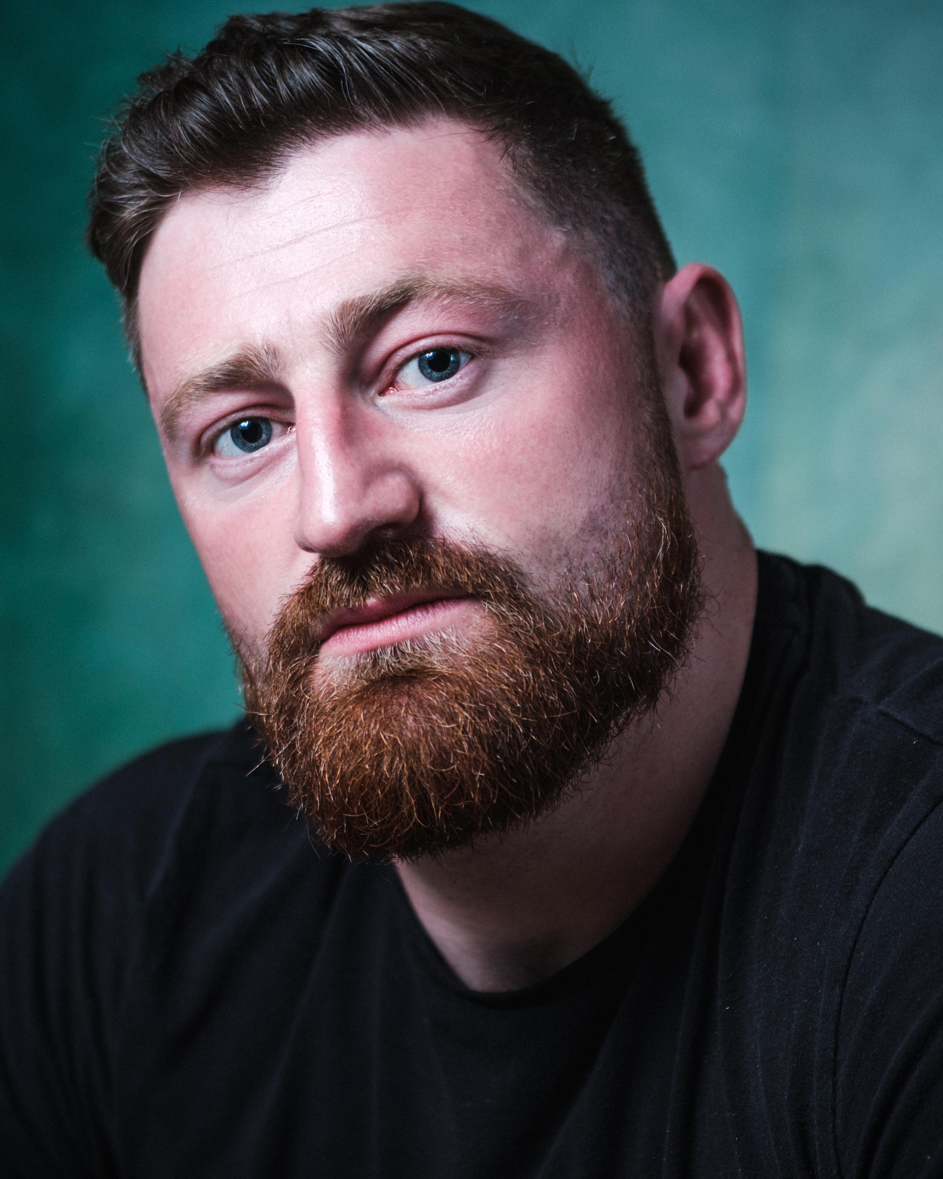 actor Teddy Linard large photo