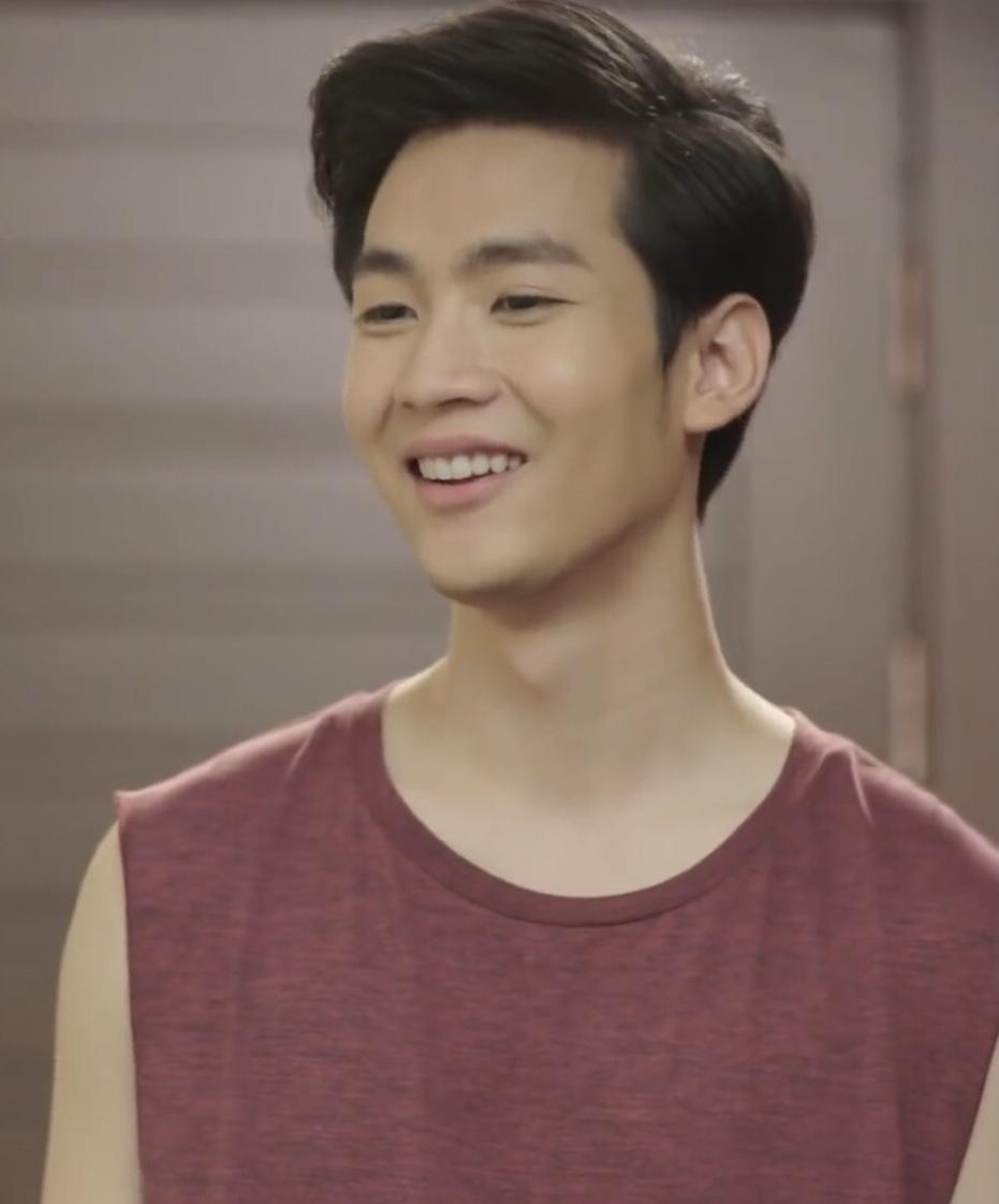 actor Khemmonta Varodom large photo