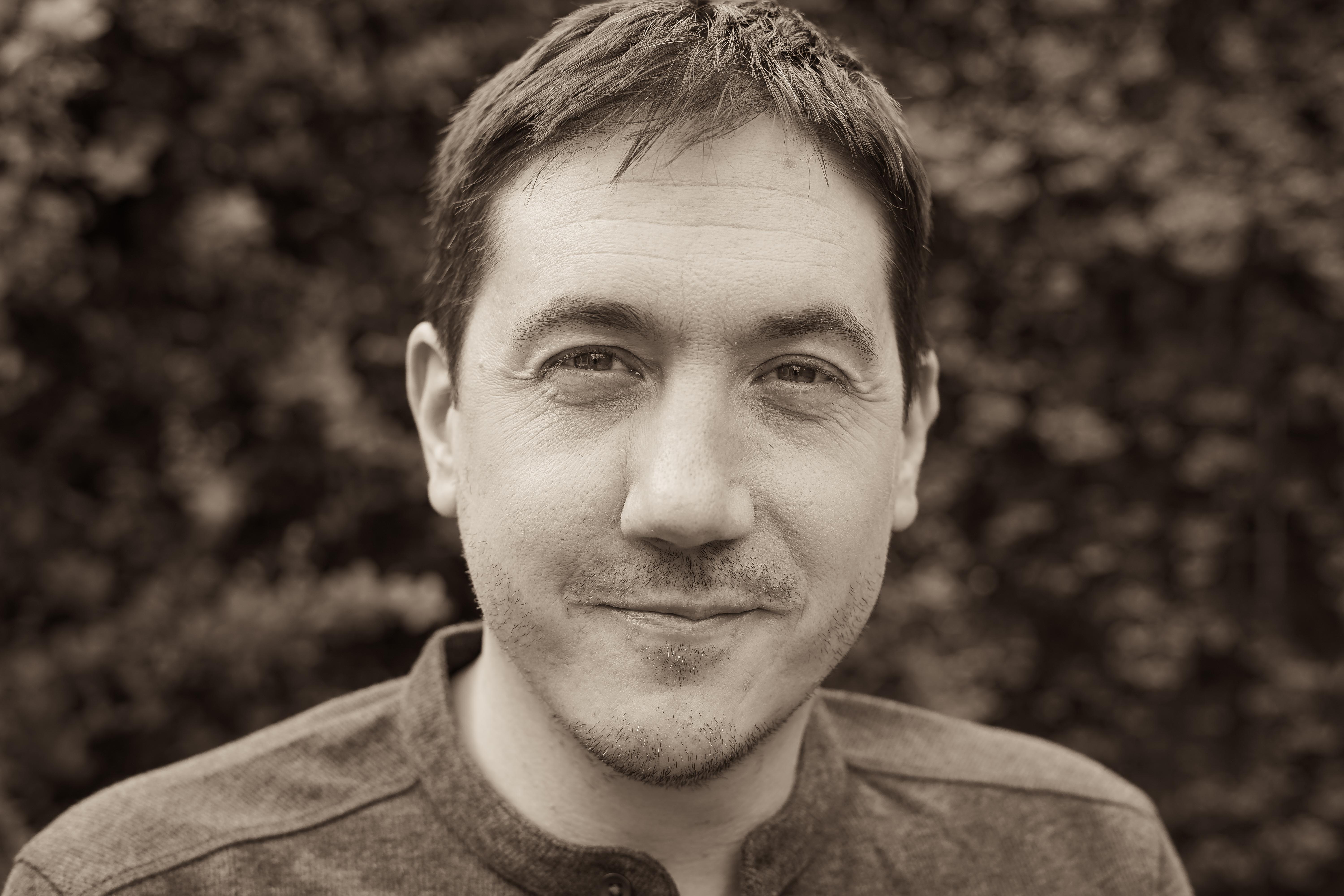 actor David Proud large photo