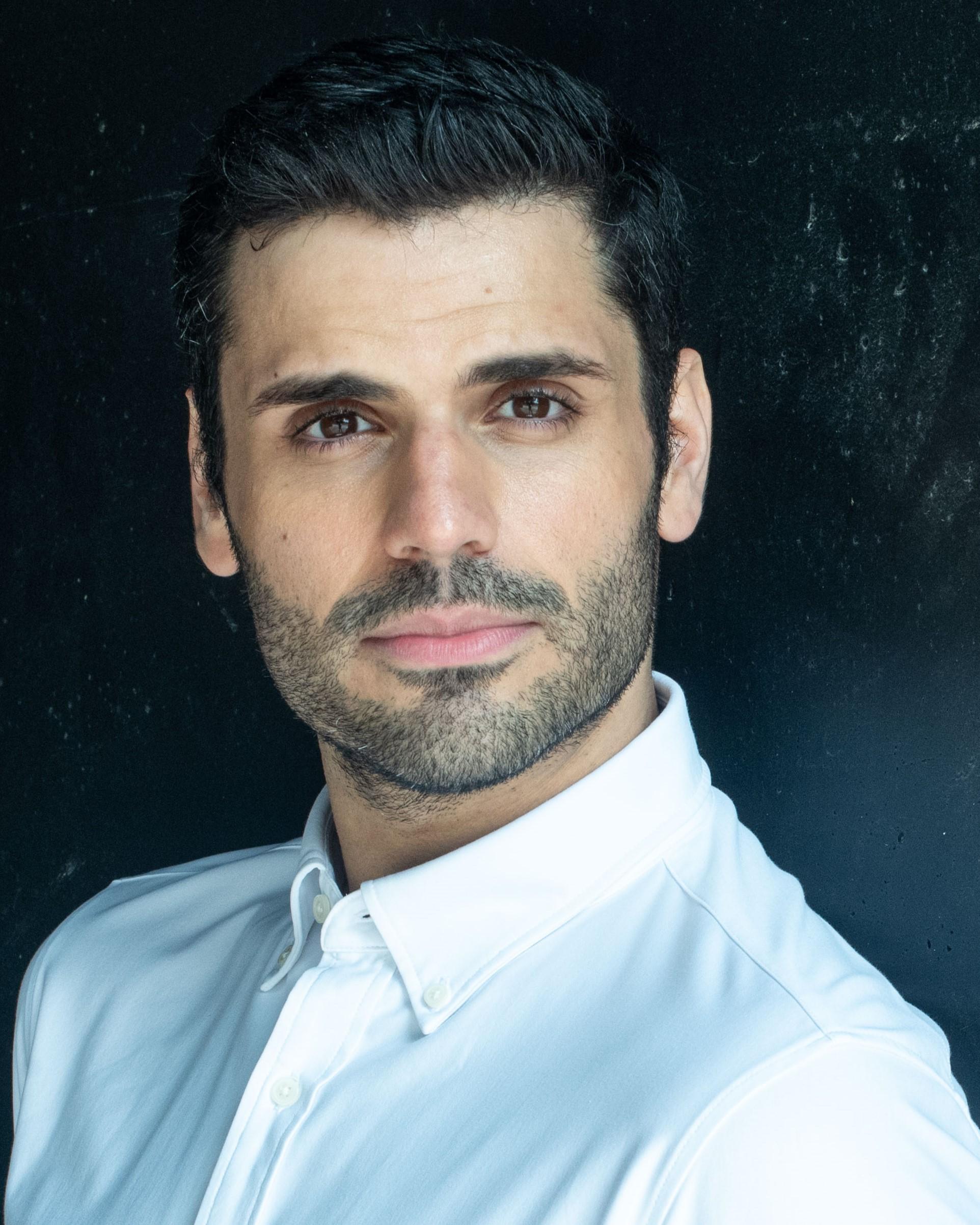 actor Kiril Mitev large photo