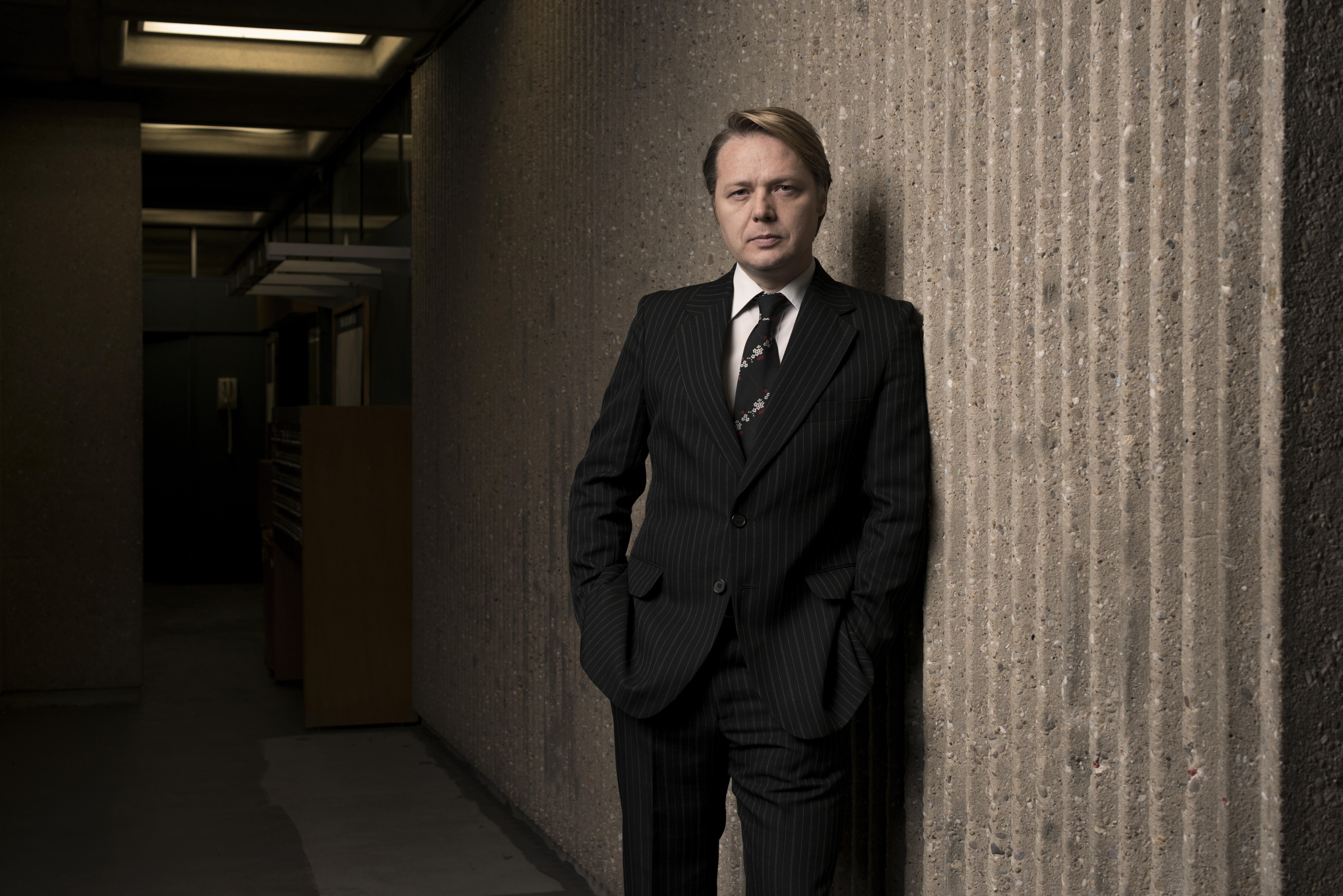 actor Shaun Dooley large photo