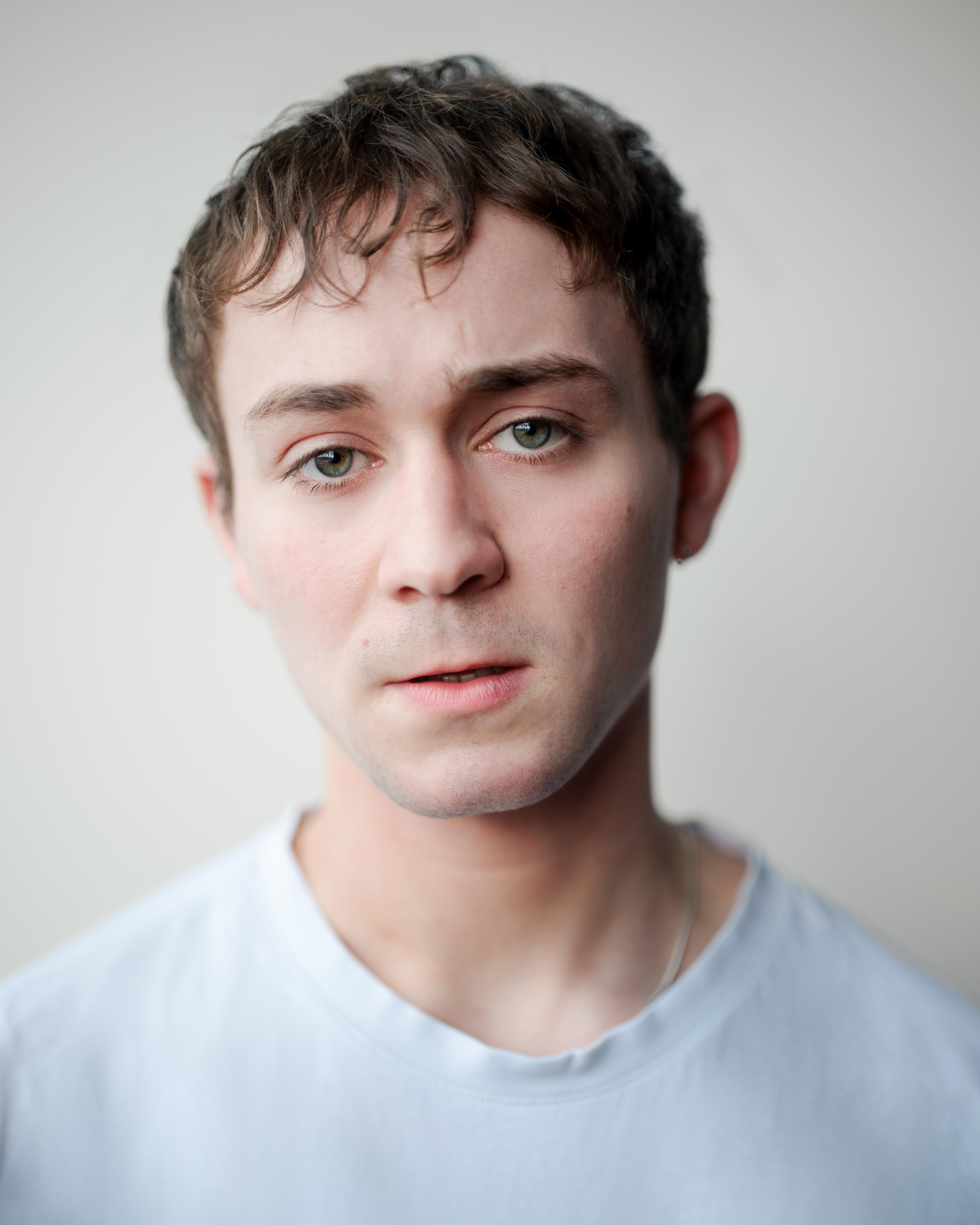 actor Elliot Norman large photo