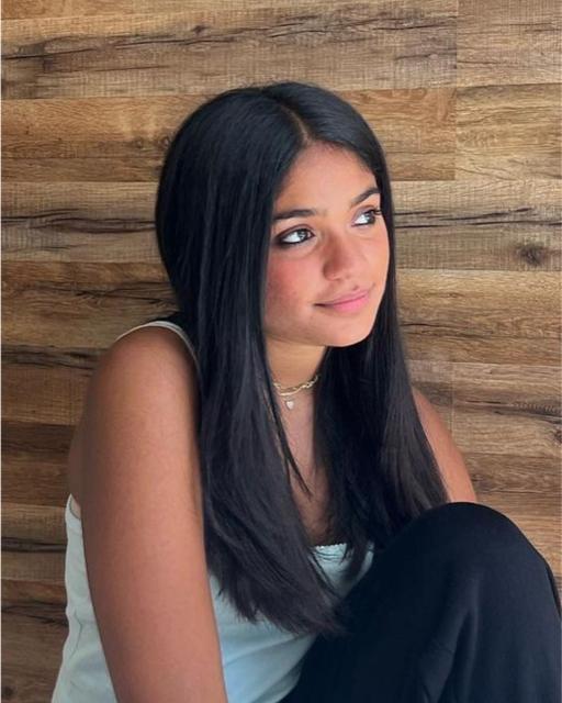 actor Zaara Kuttemperoor large photo