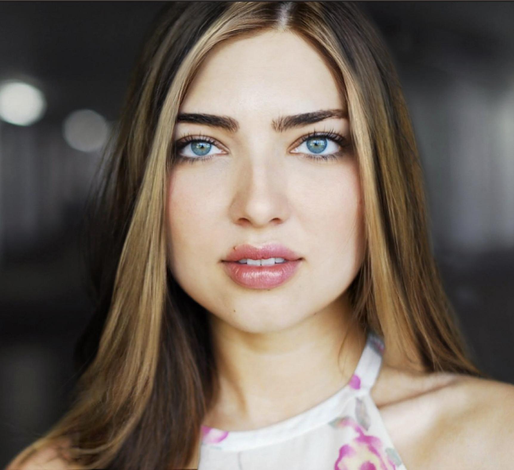 actor Shelby Young large photo