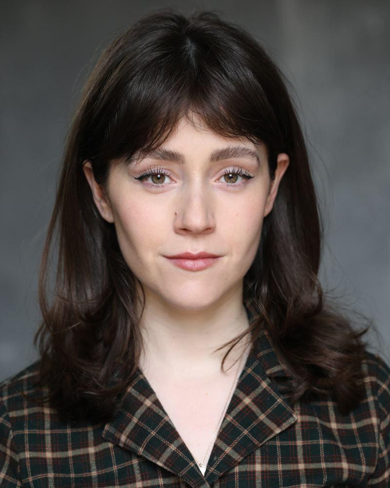 actor Carly-Sophia Davies large photo