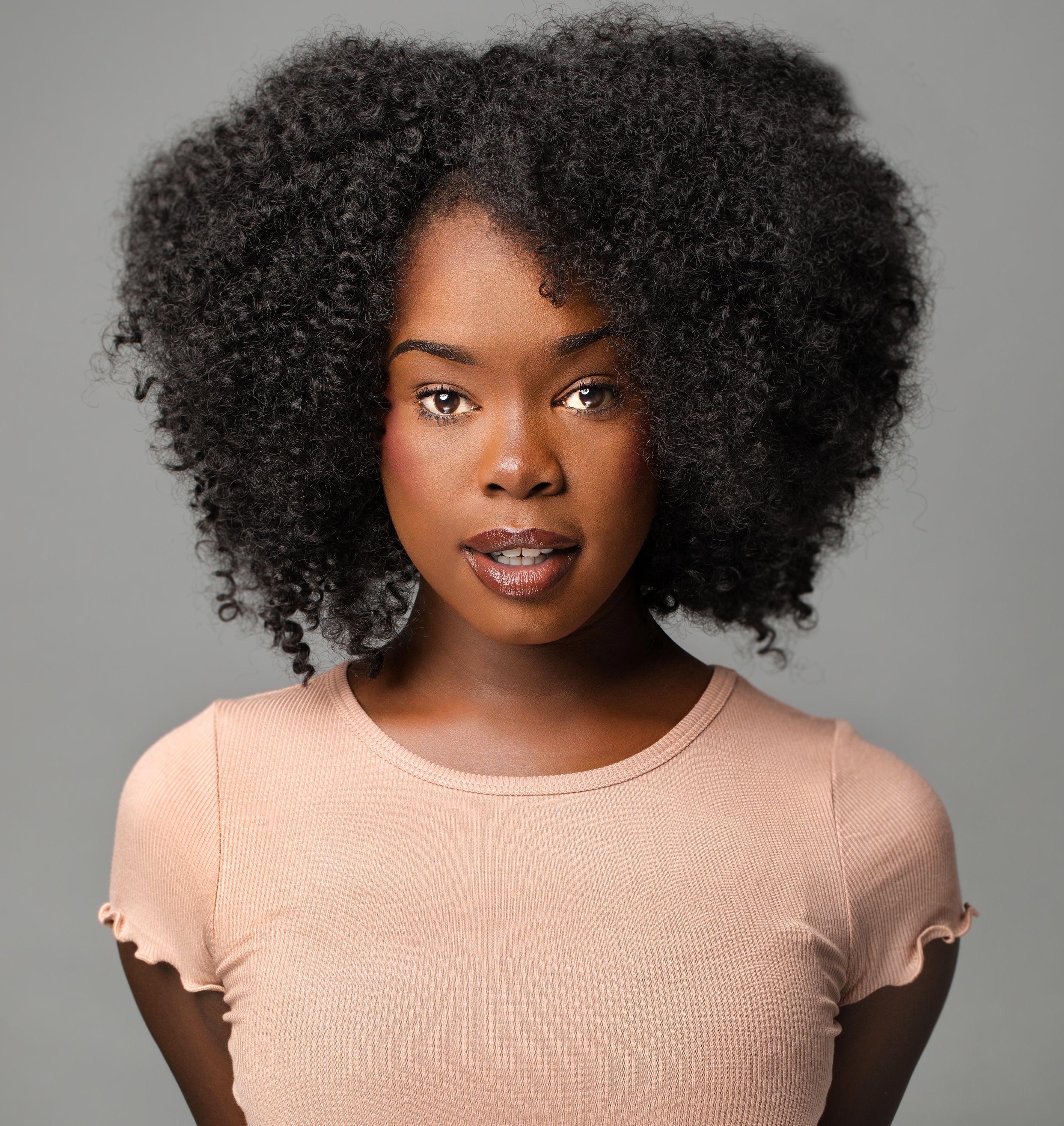 actor Bebeyana Aweit large photo