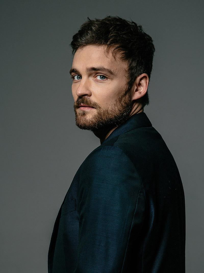 actor Adam Jezierski large photo