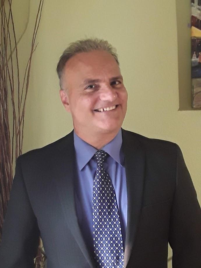 actor Rick Karatas large photo