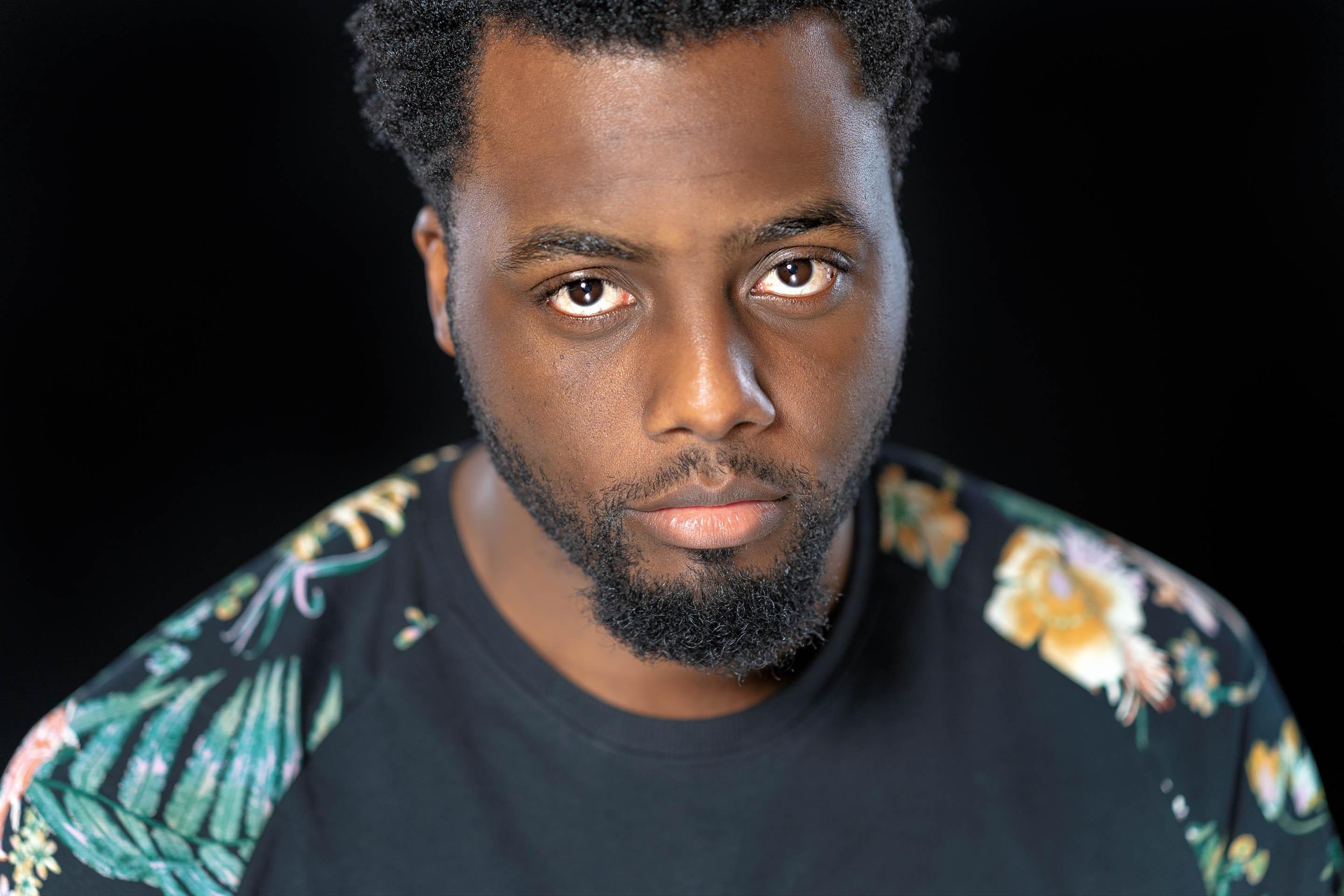 actor Dwight Layne large photo