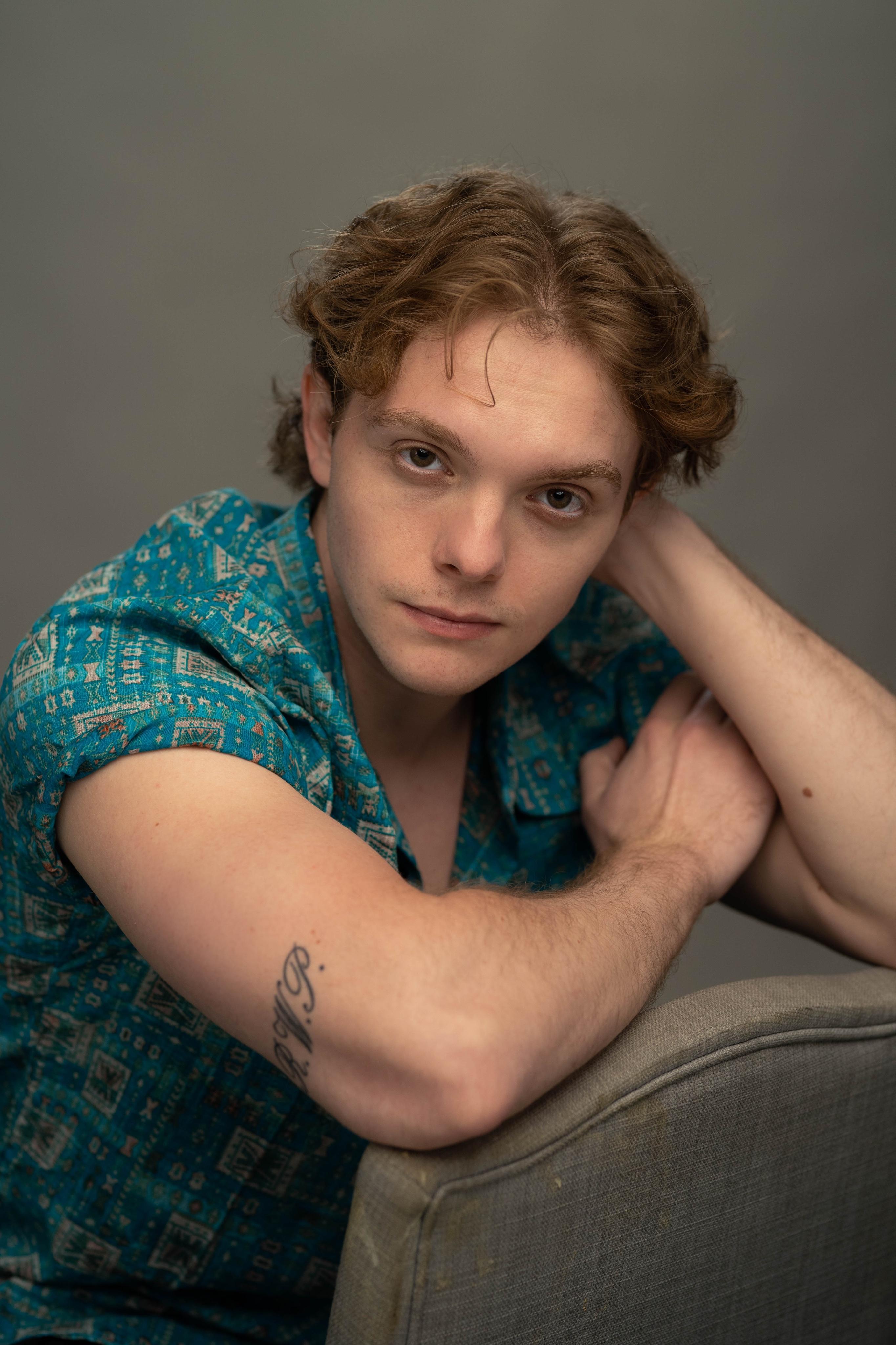 actor Dustin Wayne large photo