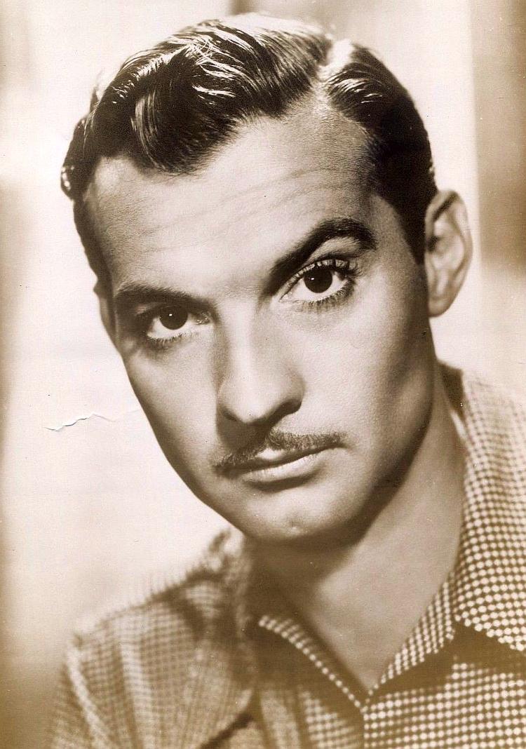 actor Zachary Scott large photo