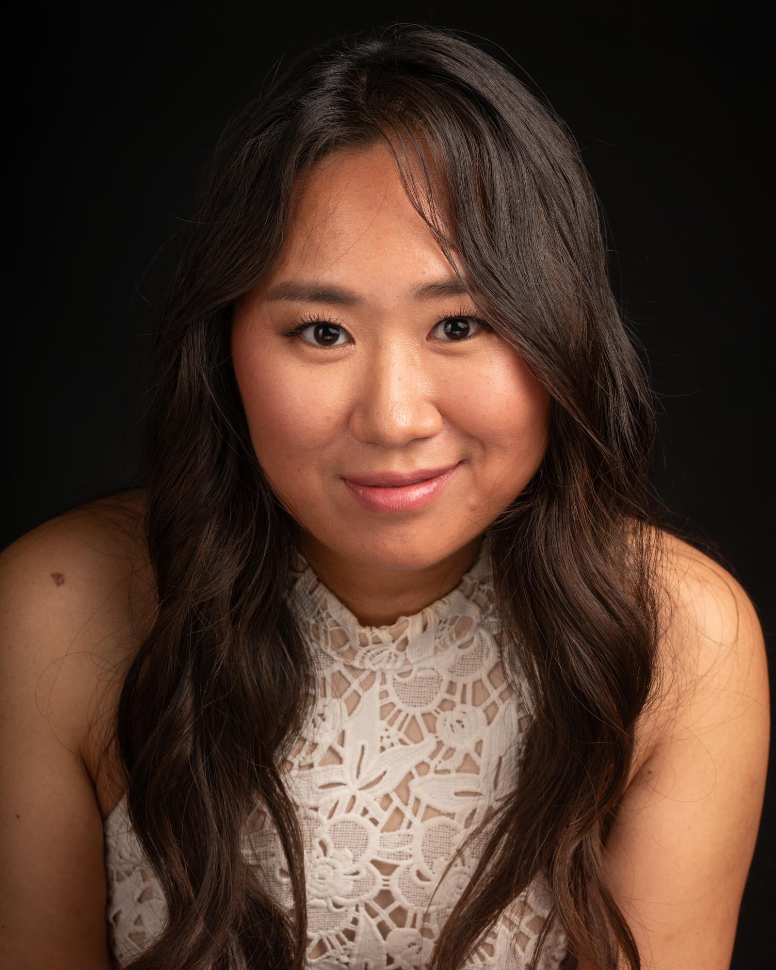 actor Eliza Kim large photo