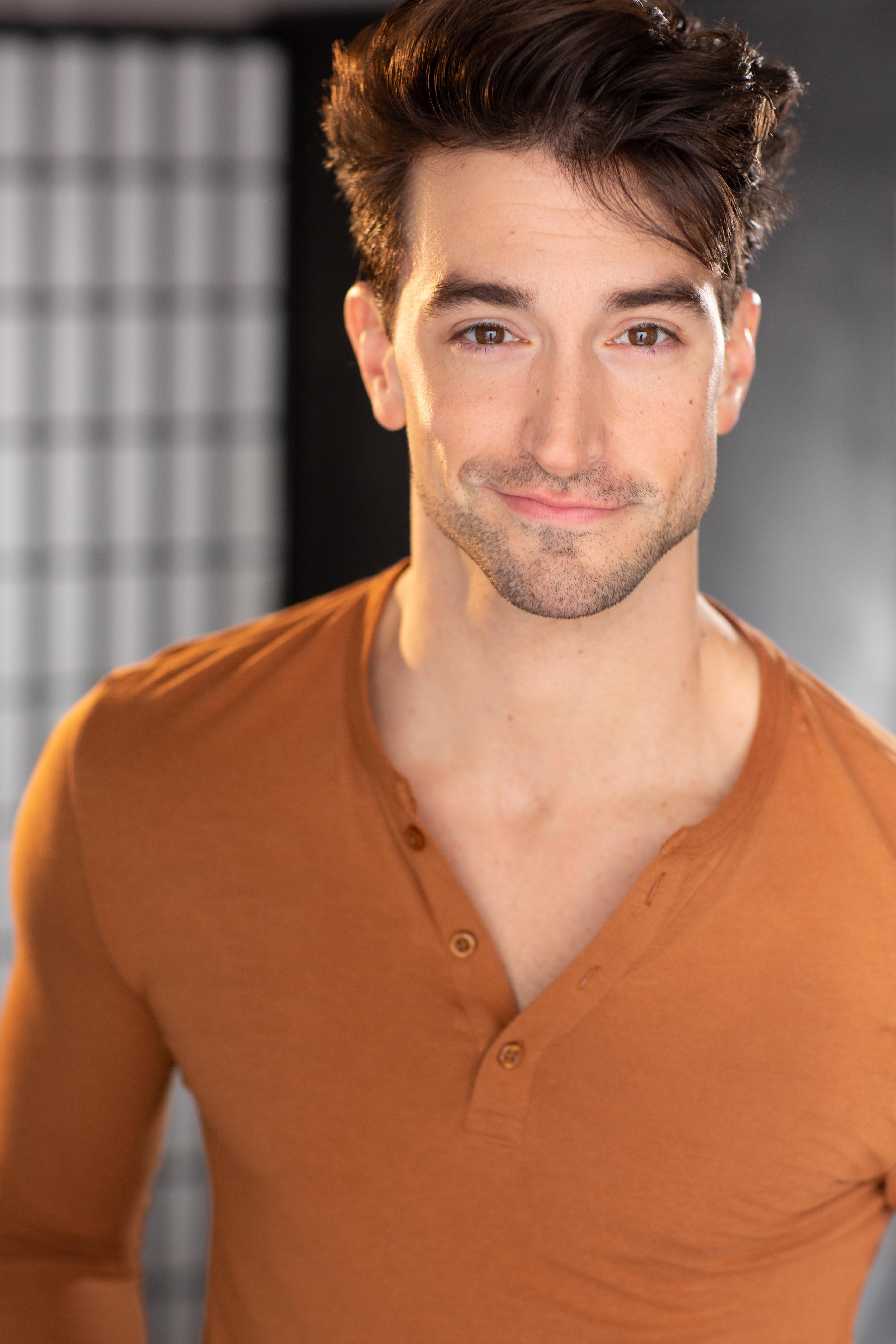 actor Mark Pontarelli large photo